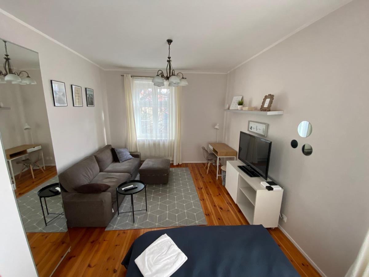 Bankowa 8 Guest Rooms Zielona Gora  Bagian luar foto